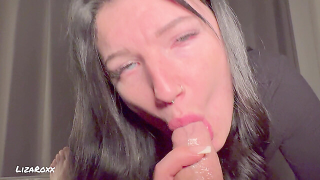 LizaRoxx