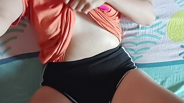 GOMEZGOMEZZ