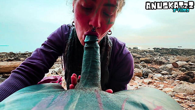 Anuskatzz