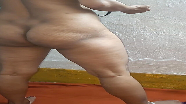 BustyBanuu