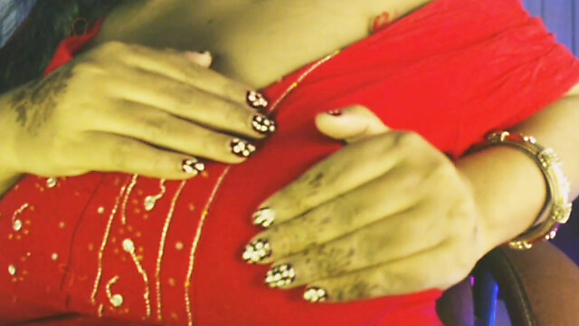 Hot-Desi-girl21