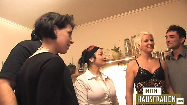 IntimeHausfrauen