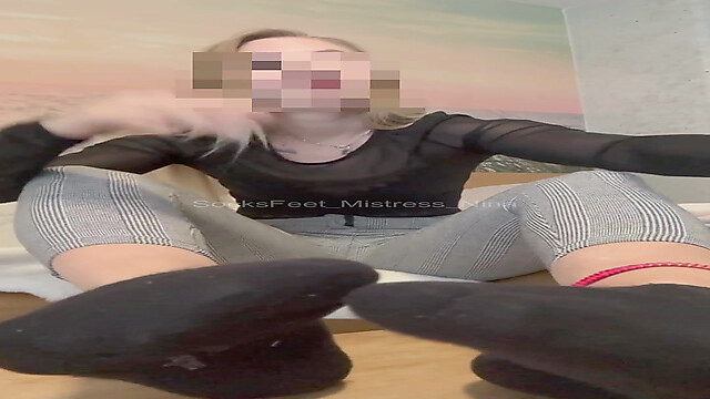 SocksFeet_Misstress