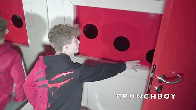 crunchboycom