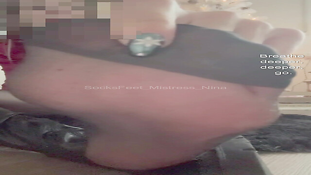 SocksFeet_Misstress