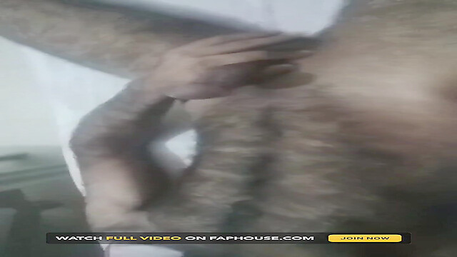 desi_hairy_boy