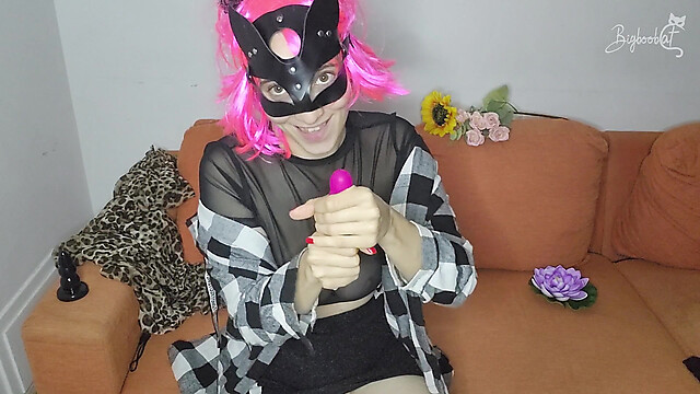 BigBoobCat