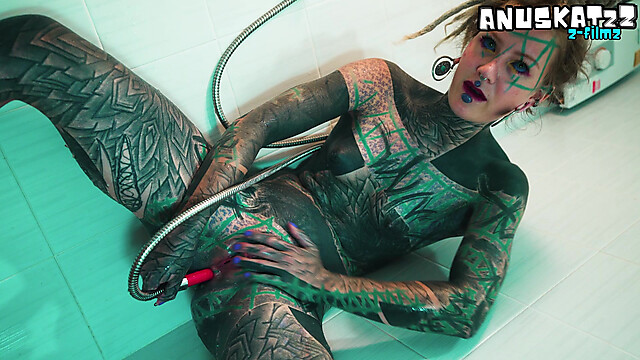 Anuskatzz