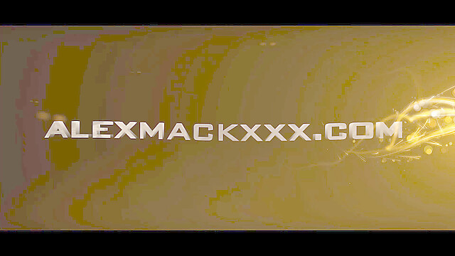 Alex_Mack