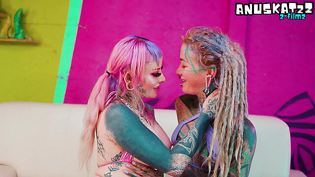 Anuskatzz