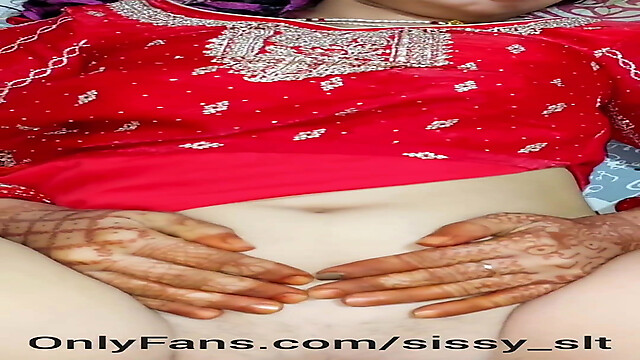 TheDesiHotwifes