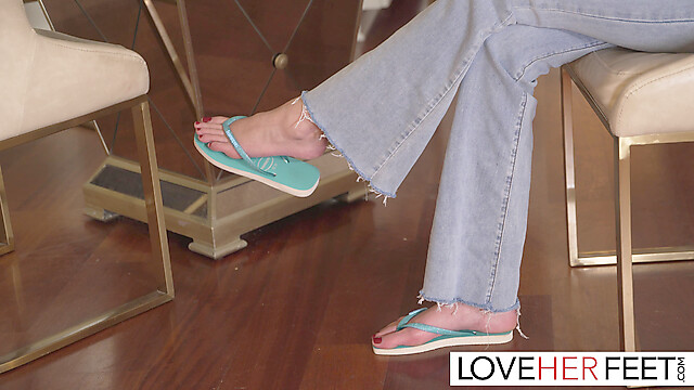 LoveHerFeetcom