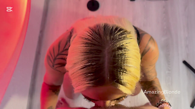 Amazing_Blonde