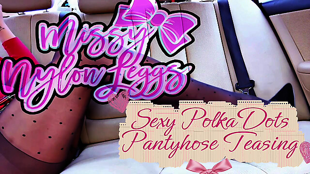 MissyNylonLeggs