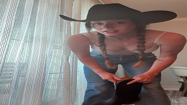 Nadia_Foxx