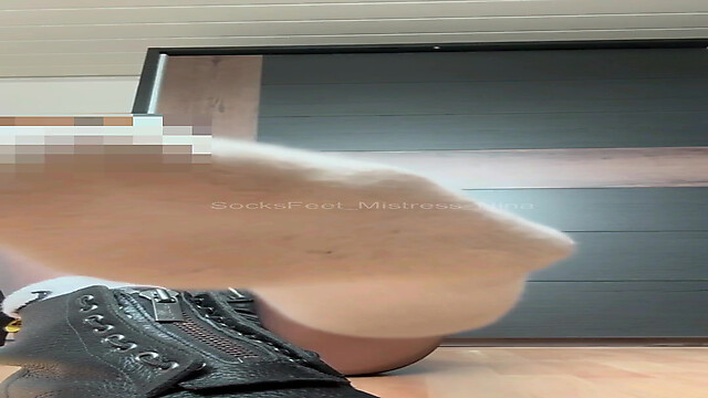 SocksFeet_Misstress