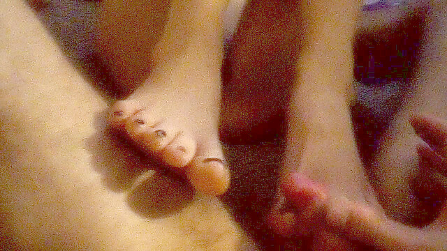 FuckedFeet_by_Shadow