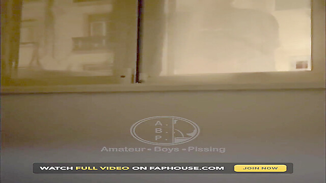 AmateurBoysPissing