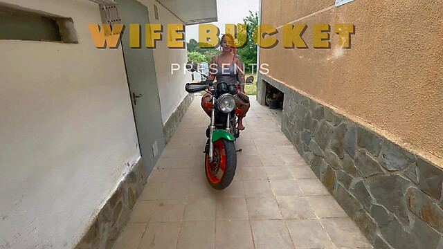 wifebucket