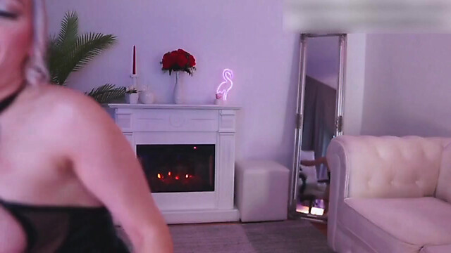 AnnaReyBlonde