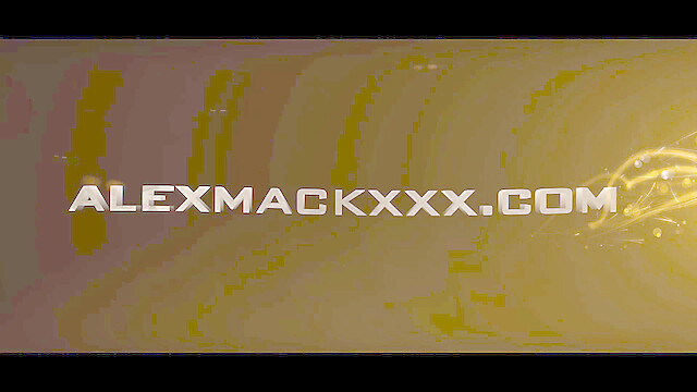 Alex_Mack