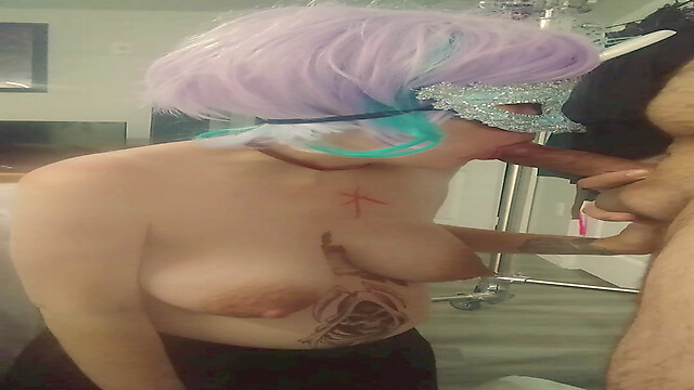 PetiteHipsNRoseyLips