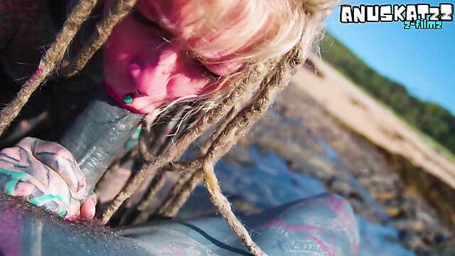 Anuskatzz