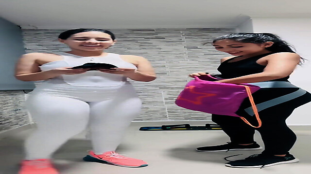 Vika_Sexting