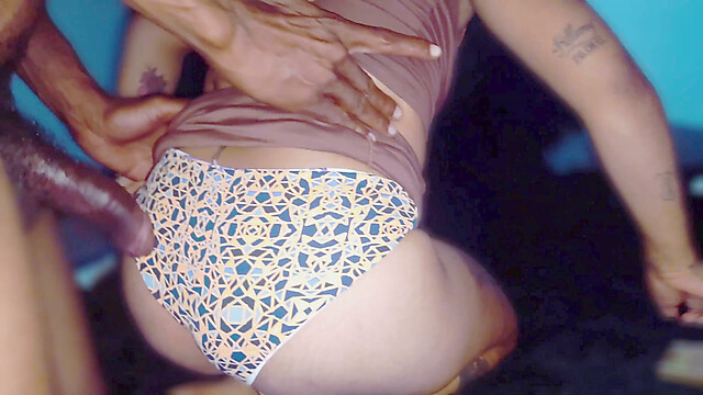 kustomts