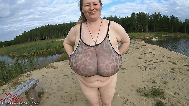 lilydreamboobs