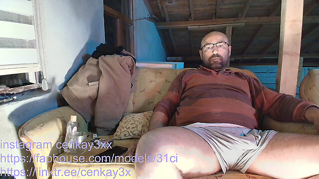 masculine_bear_daddy