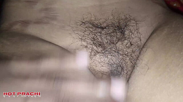 HOT_PRACHI