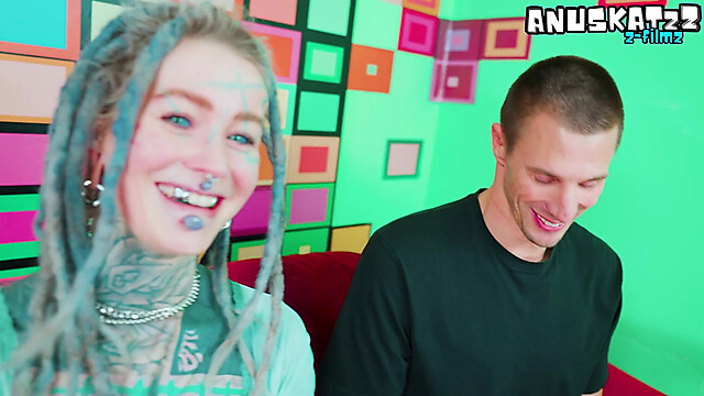 Anuskatzz