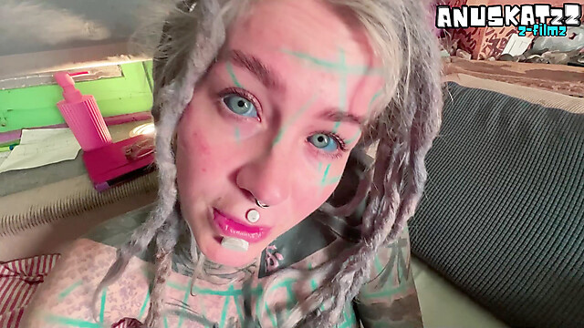 Anuskatzz