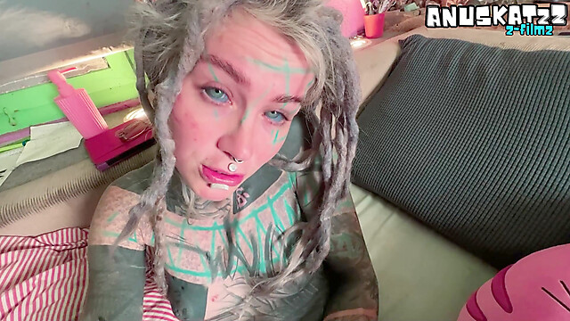 Anuskatzz