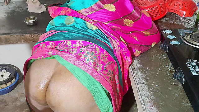 Annubhabhi4