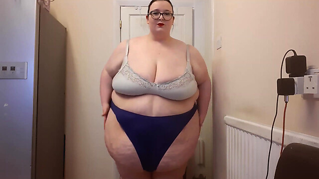 SSBBWLADYBRADS
