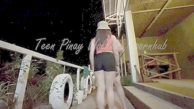 TeenPinayWalker