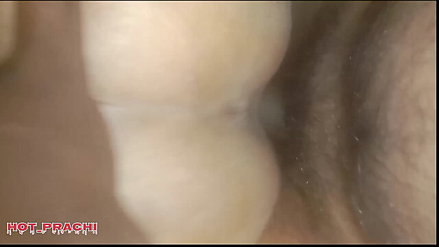 HOT_PRACHI