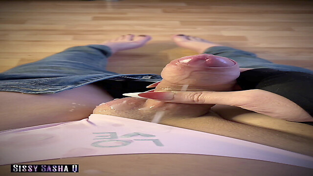 Sissy_Sasha_Q
